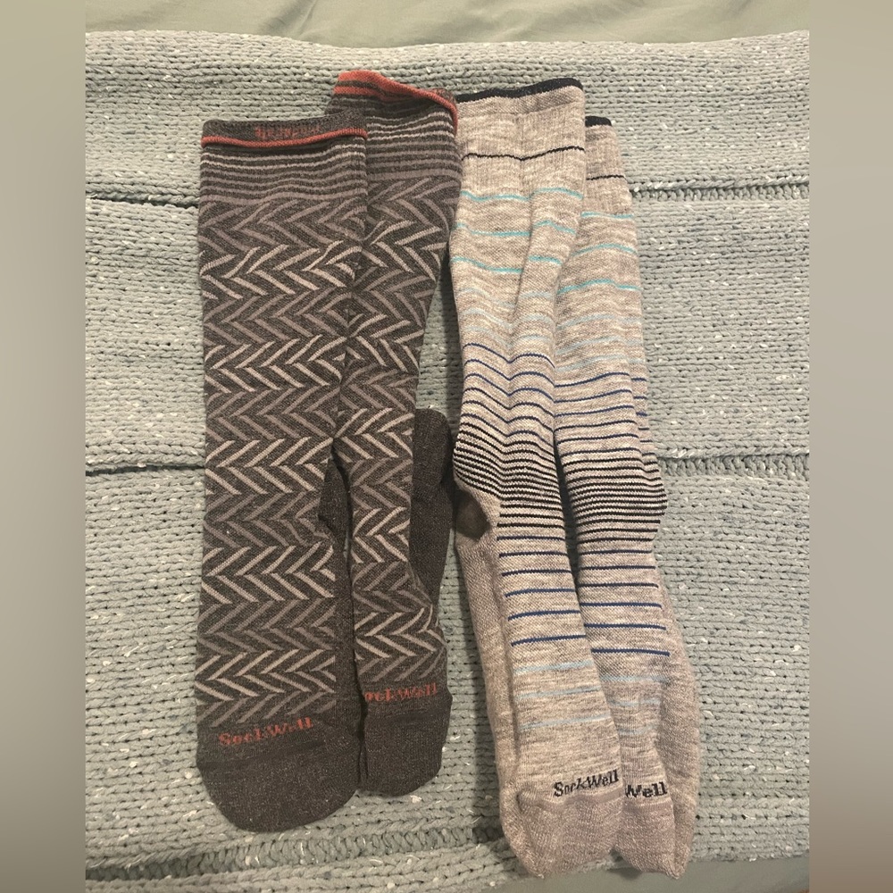 2 pair sockwell compression socks